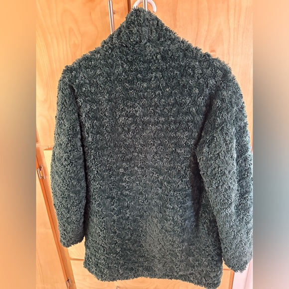 *like new* Wilfred fuzzy dark green jacket - Picture 7 of 9